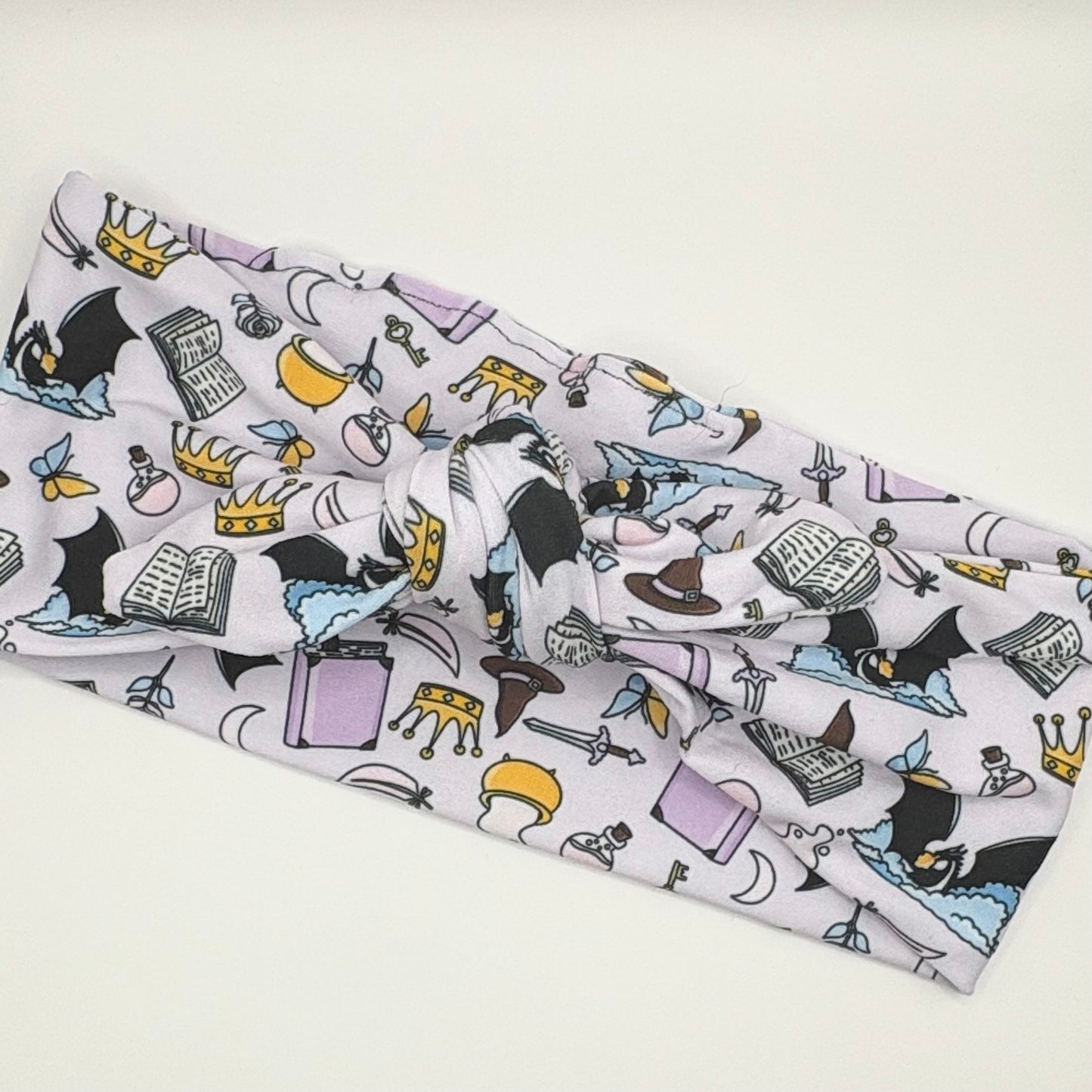 Tie- Fantasy