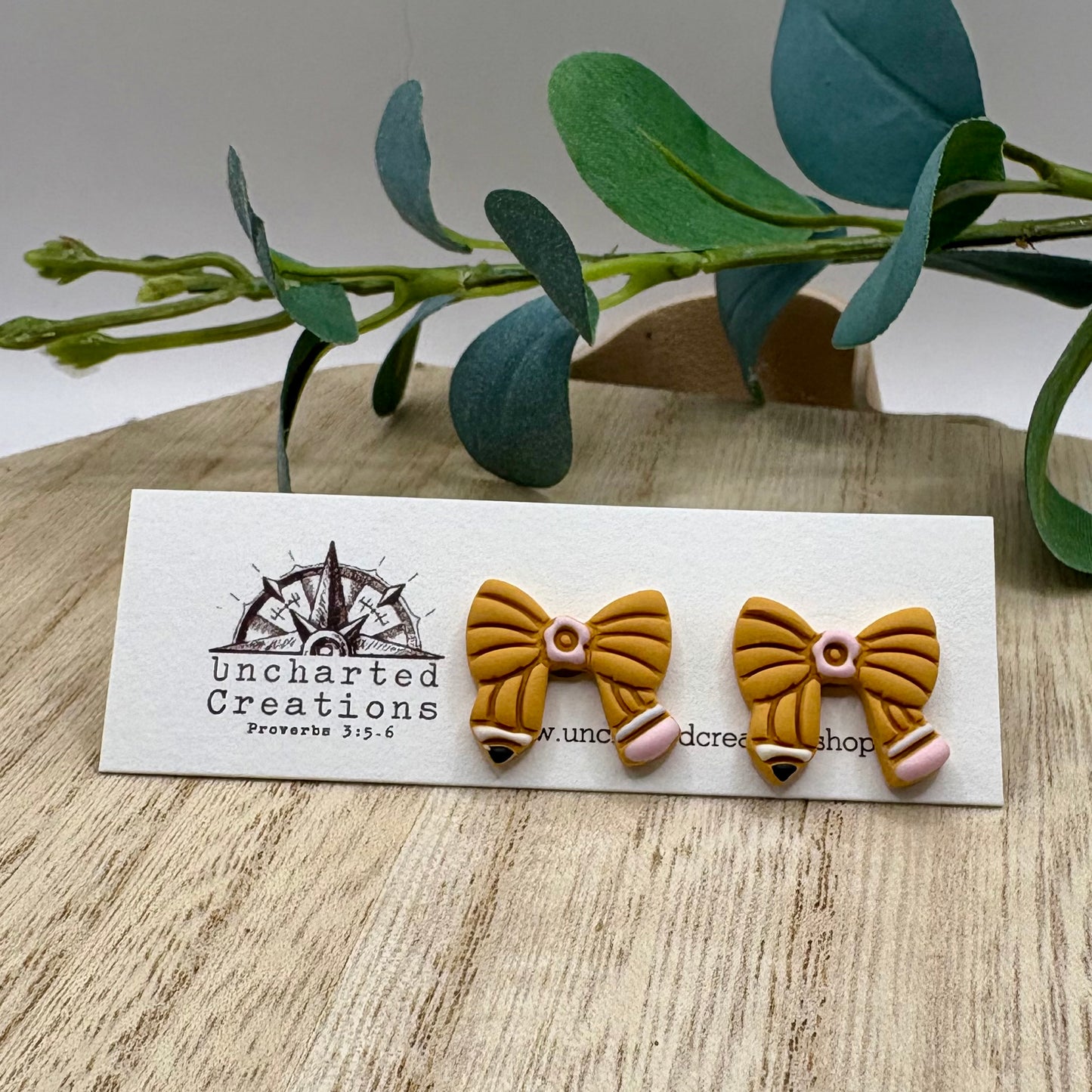 Stud- Pencil Bows