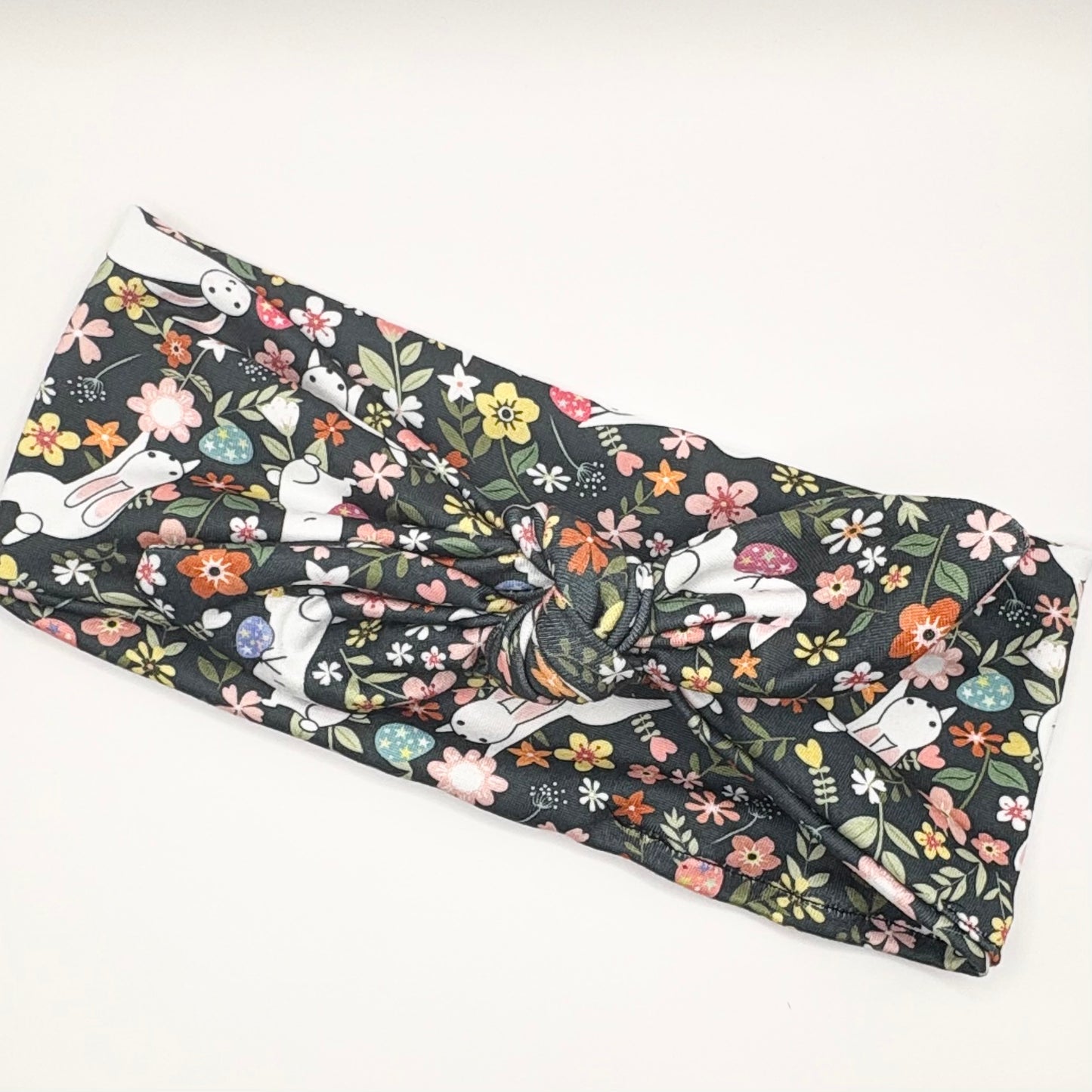 Tie- Bunnies in Flowers