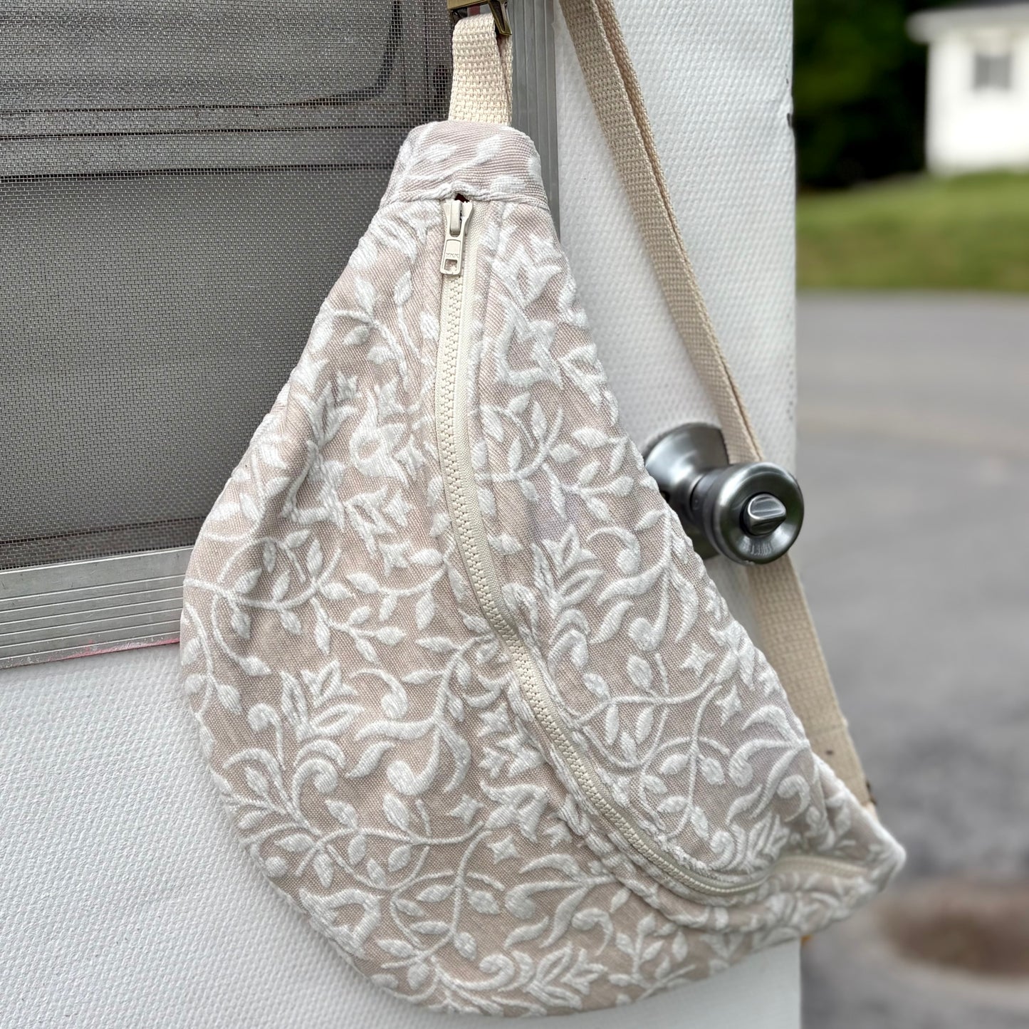Fanny Pack- Beige and Ivory Floral