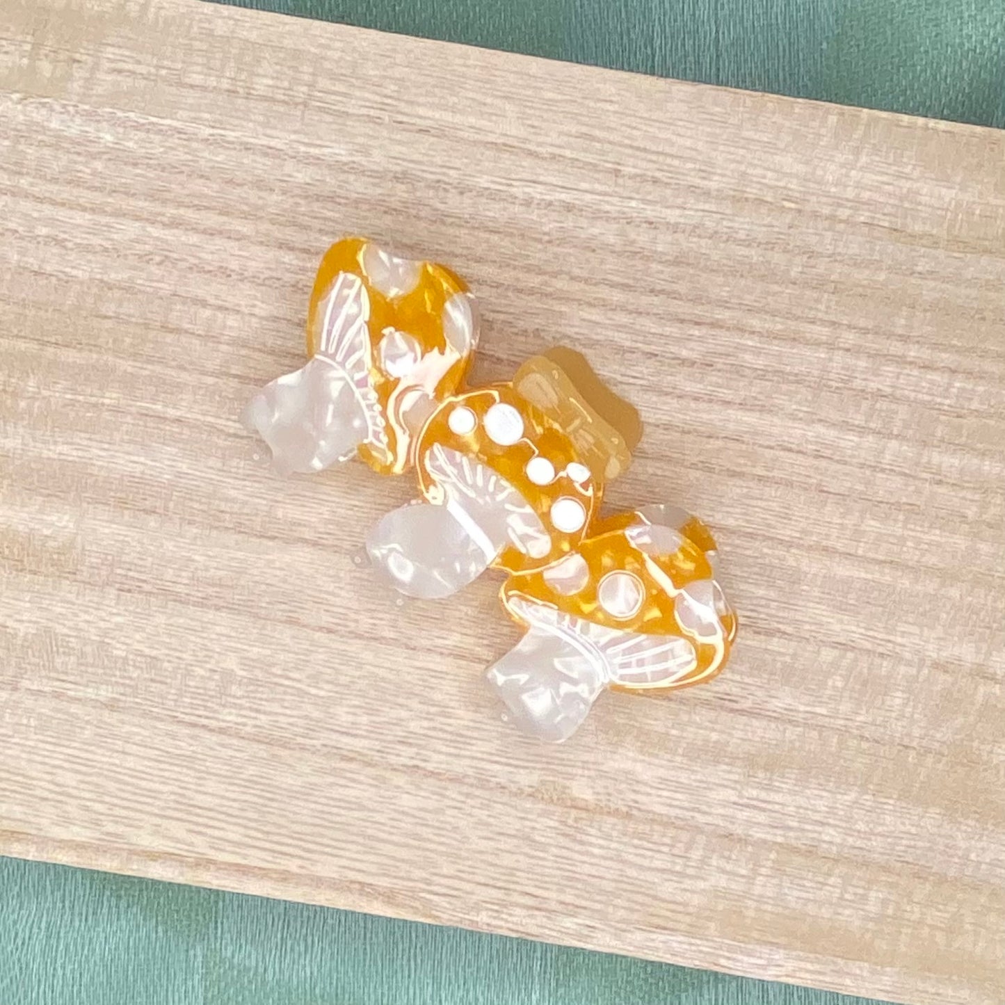 Claw Clip- Mushroom Trio