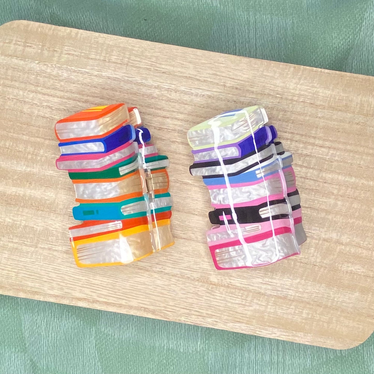 Claw Clip- Color Block Books