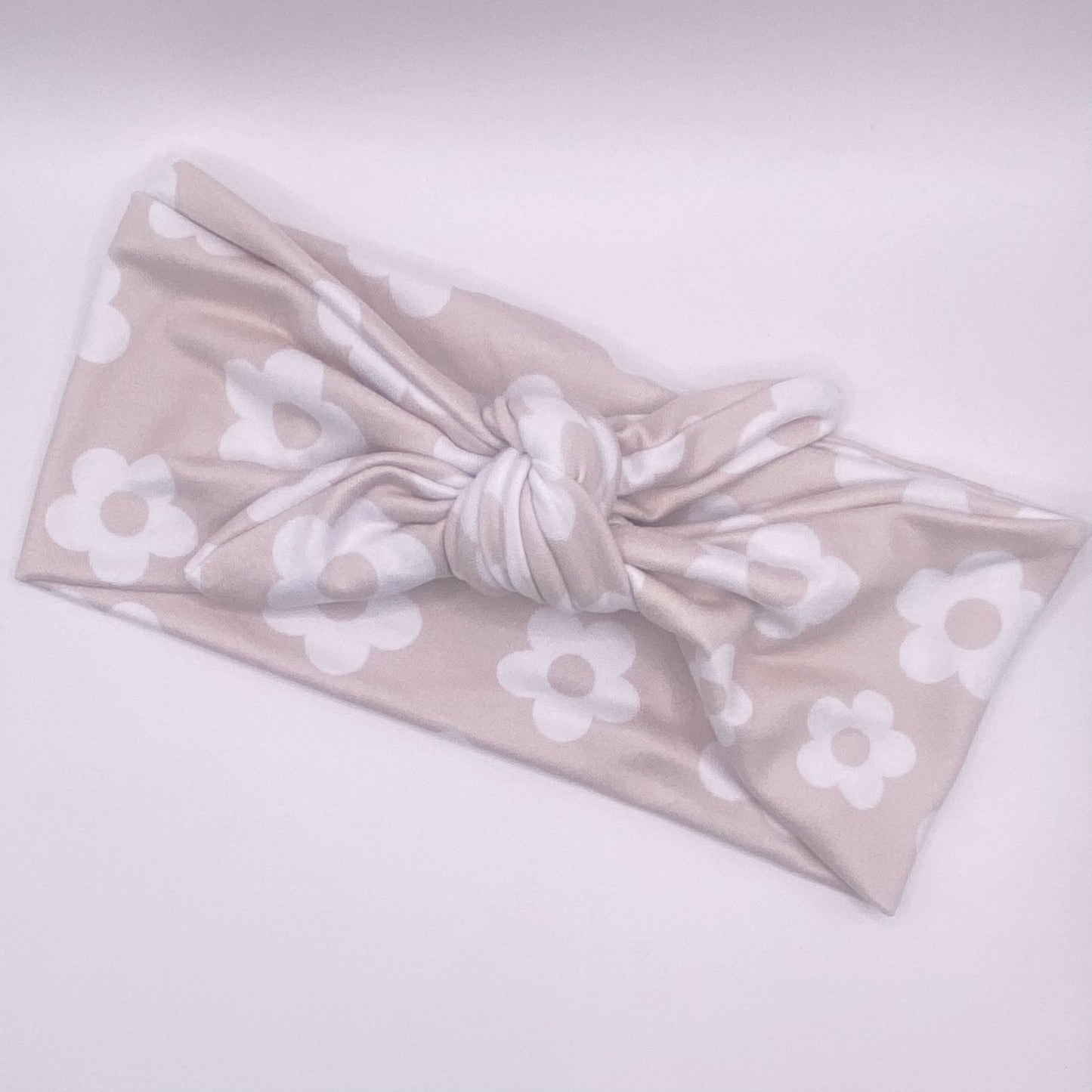 Tie- Cream Daisy