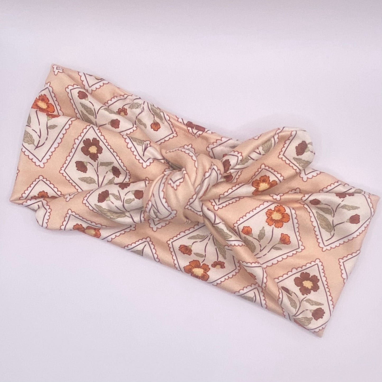 Tie- Diamond Floral