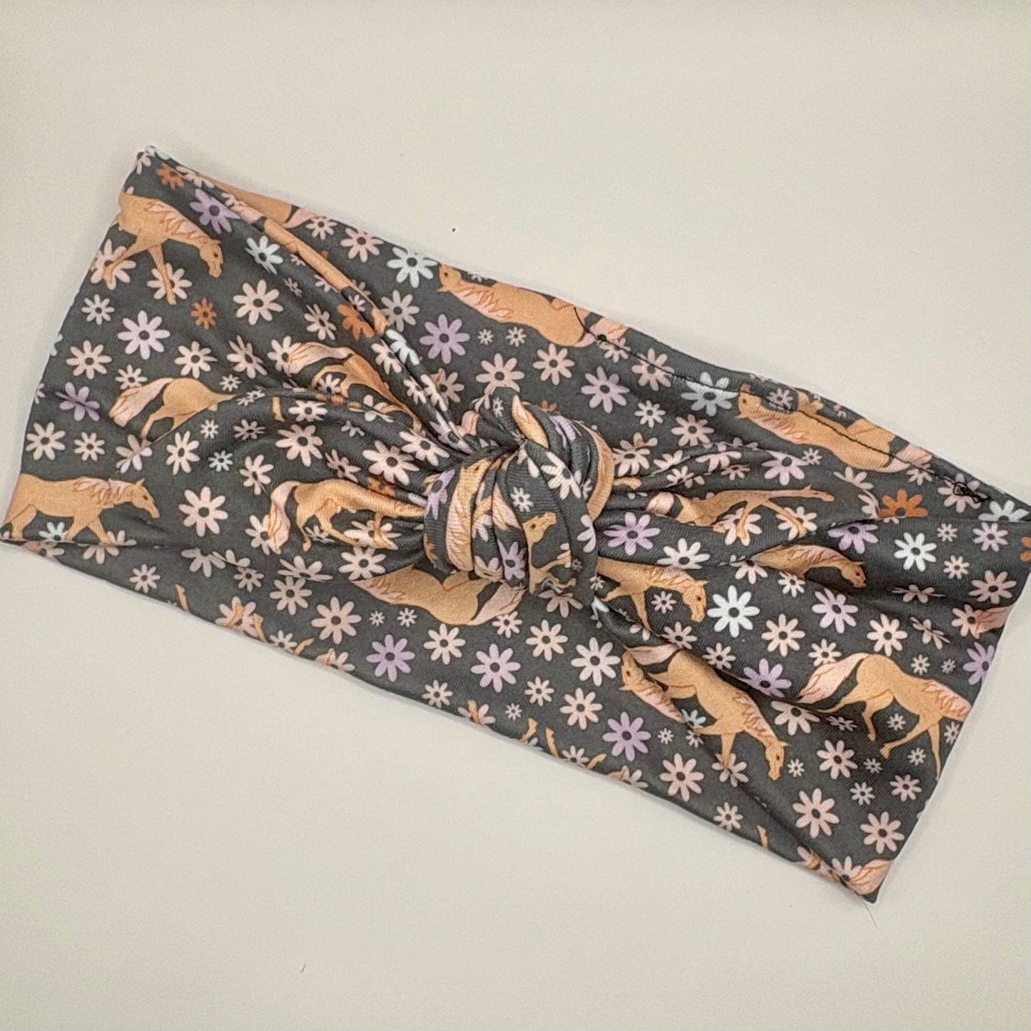 Tie- Horses and Flowers