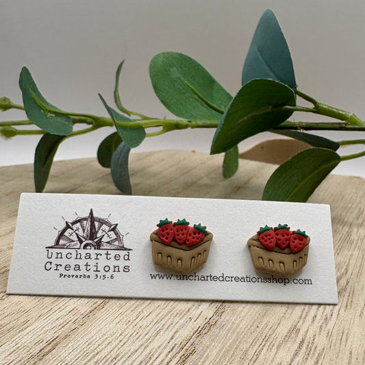 Stud- Strawberry Basket
