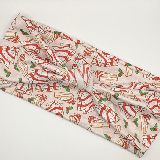 Knot- Christmas Cakes
