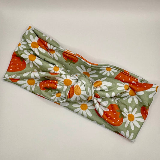 Tie- Strawberries and Sage