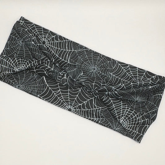 Knot- Spider Web