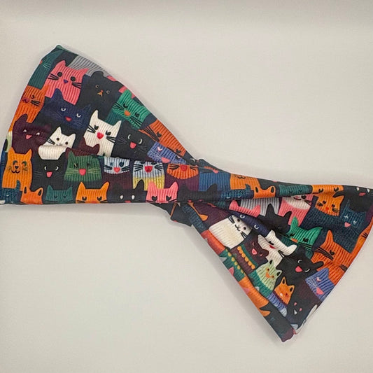 Twistedwide- Colorful Cat