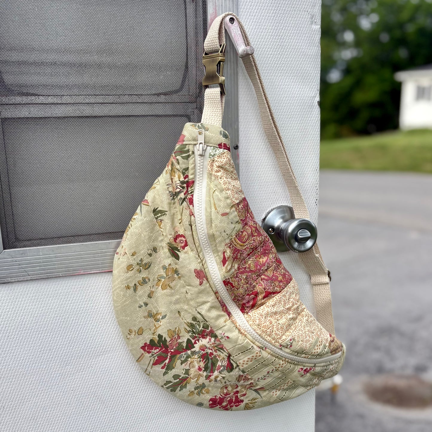 Fanny Pack- Sage Patchy Quilt