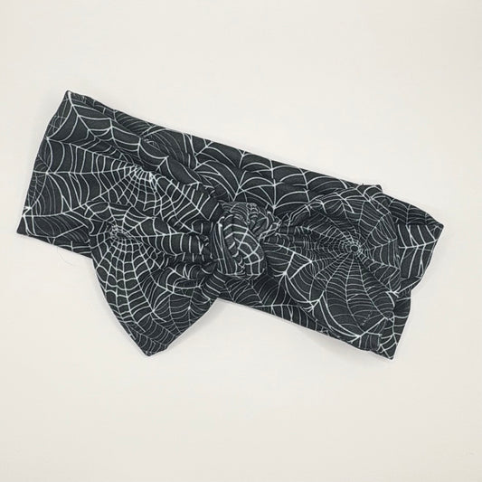 Baby- Spiderwebs