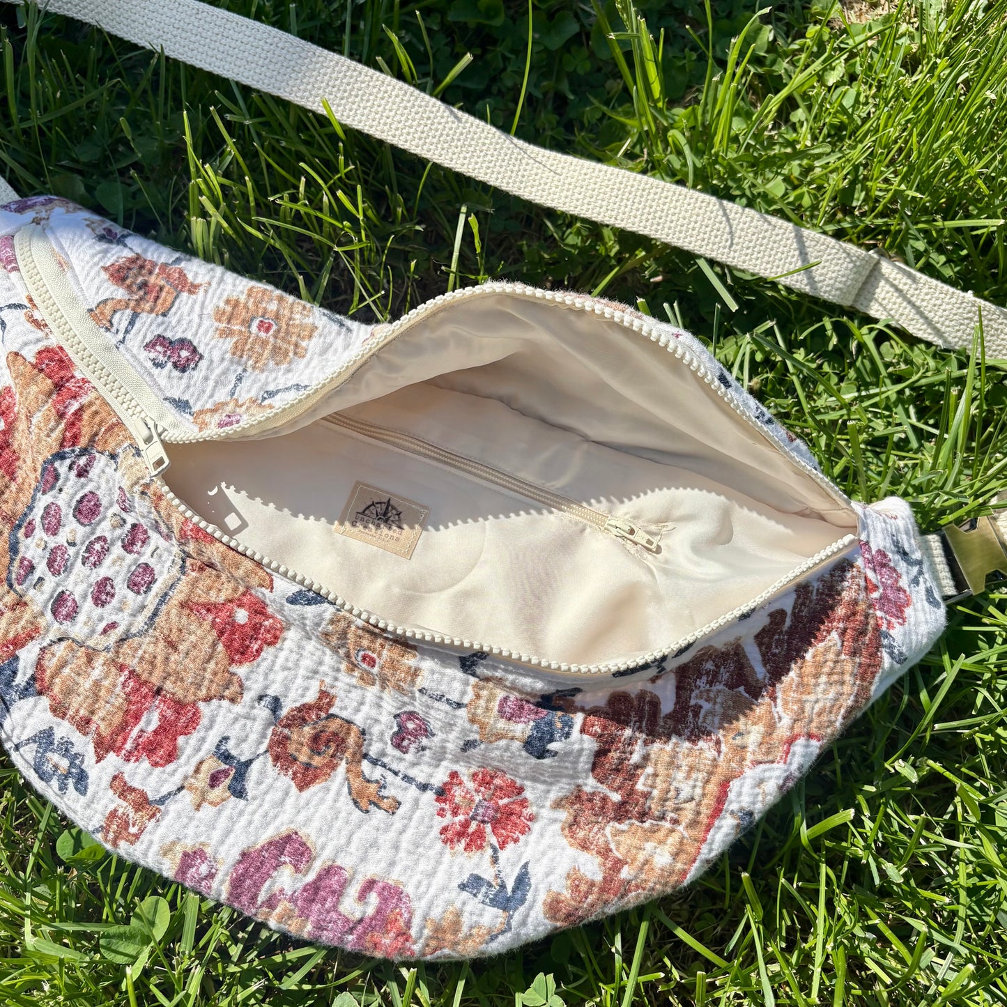Fanny Pack- Funky Floral