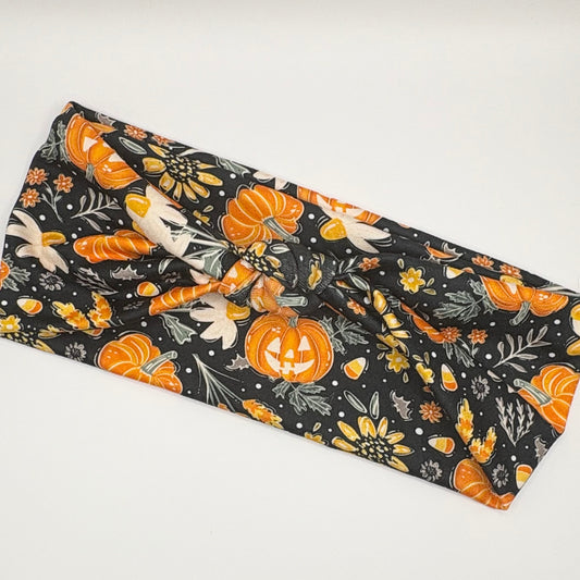 Knot- Pumpkins and Sunflowers