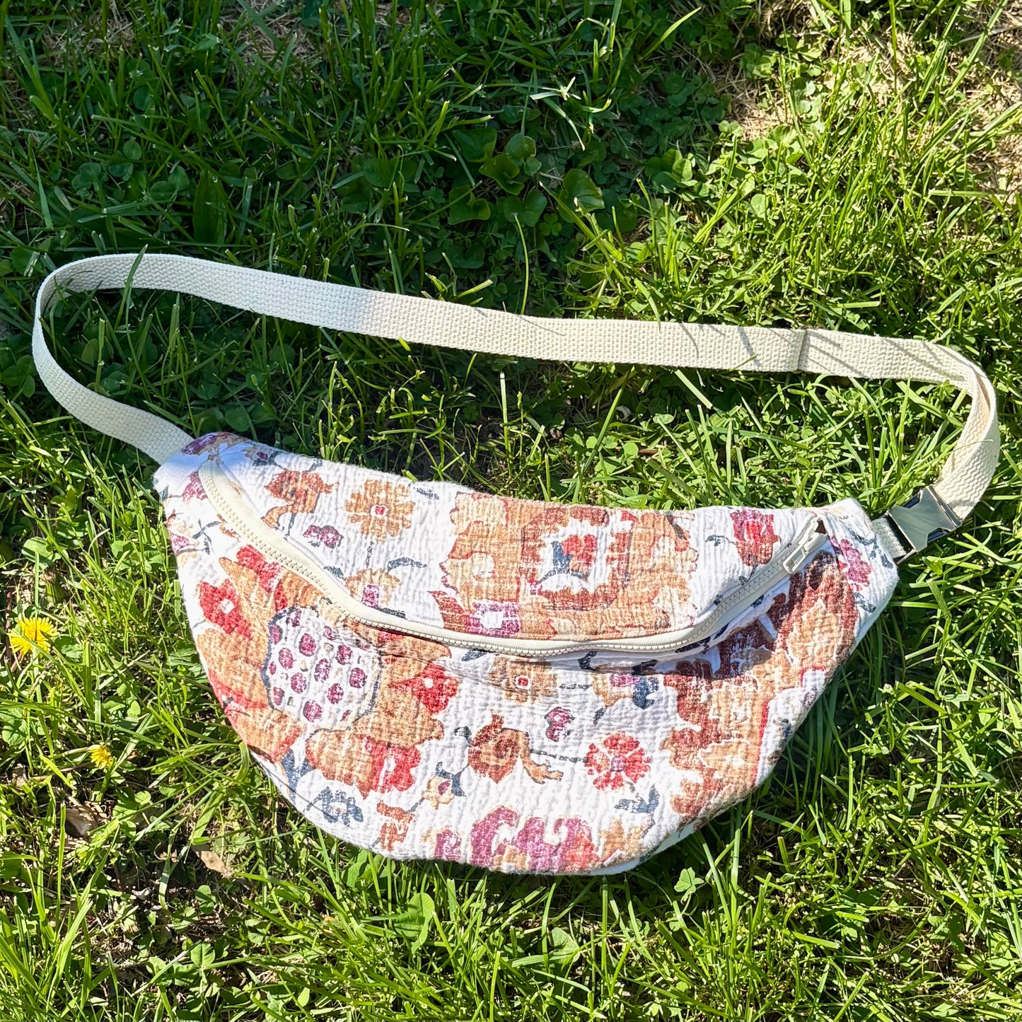 Fanny Pack- Funky Floral