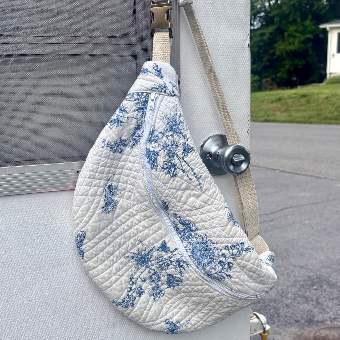 Fanny Pack- Blue and White Floral