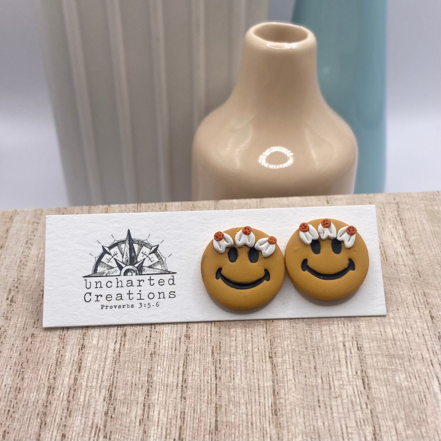 Stud- Flower Crown Happy Face