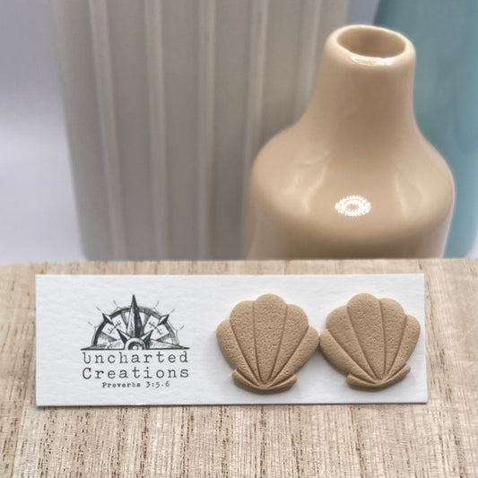 Stud- Tan Shells