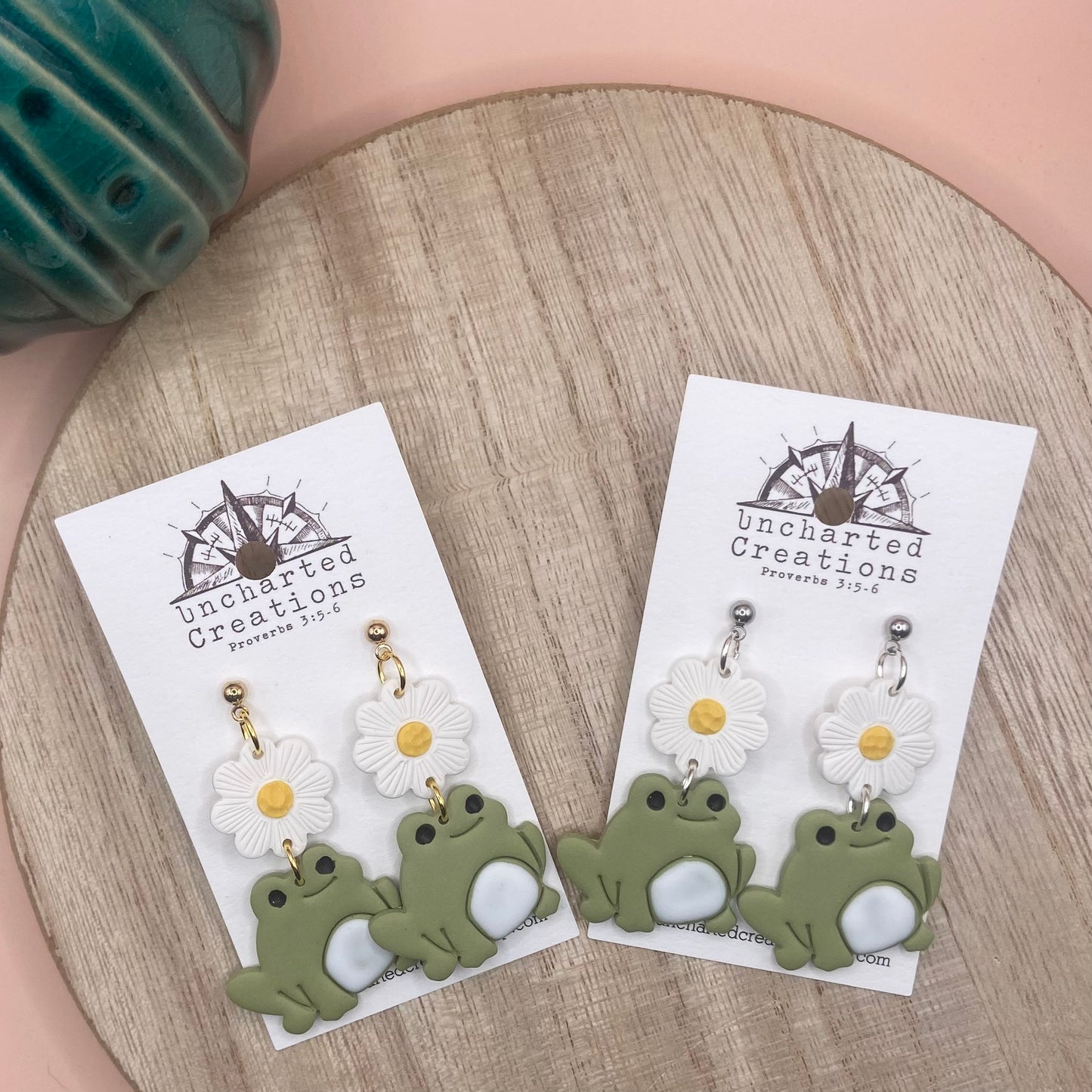 Earrings- Daisy Frogs